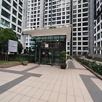 5 Mins To Midvalley Netflix 3Bedroom