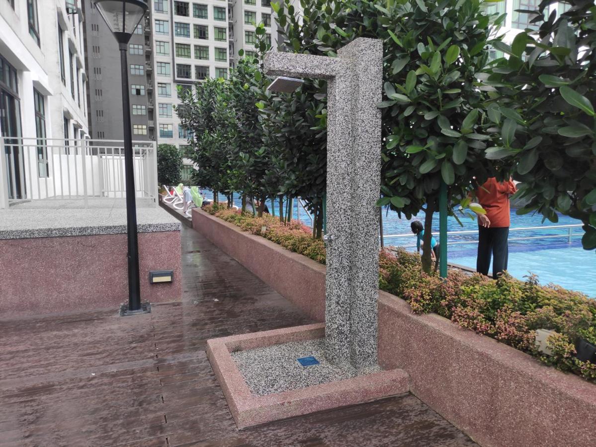 Pangsapuri 5 Mins To Midvalley Netflix 3bedroom Johor Bahru
